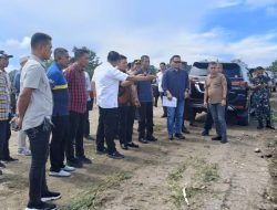 Kapolres Bone Dampingi Kapolda Sulsel Lakukan Pengecekan Lokasi Persiapan Panen Raya Jagung Oleh Mentan dan Kapolri