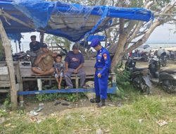 Pelihara Kamtibmas yang Kondusif, Satpolairud Rutin Lakukan Polmas Perairan di Pelabuhan Rakyat Bajoe