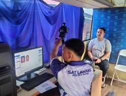 Mudahkan Masyarakat, Layanan SIM Keliling Satlantas Polres Bone Sambangi Tellu Siattinge