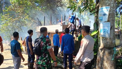 Polsek Awangpone Lakukan Pengamanan Lokasi Kebakaran Satu Unit Rumah Panggung di Dusun Macope