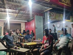 Aiptu Efendi Laksanakan Patroli di Wilayah Hukum Polsek Salomekko Demi Ciptakan Suasana Aman