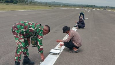 Sinergitas TNI-Polri dan Pegawai Bandara, Laksanakan Kerja Bakti Pengecatan Marka Landasan Bandara Arung Palakka Bone