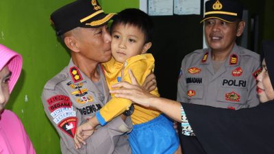 Kapolres Bone Gelar Anjangsana ke Purnawirawan Polri dan Anak Yatim dalam Rangka Hari Bhayangkara ke-79
