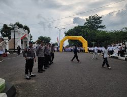 Wujud Sinergitas, Polsek Tanete Riattang Kawal Kegiatan PPNI di Lapangan Merdeka