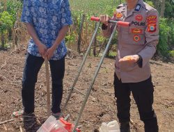 Bhabinkamtibmas Polsek Bontocani Laksanakan Penanaman Jagung di Desa Lamoncong, Dukung Ketahanan Pangan