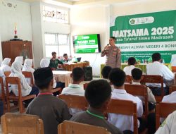 Kapolsek Kajuara Berikan Penyuluhan Keselamatan Berlalu Lintas dan Bullying kepada Siswa Baru MAN 4 Bone