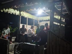 Bripka Idrus Lakukan Sambang dan Berdialog Bersama Warga Saat Patroli Malam
