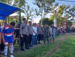 Semarak! Polsek Mare Amankan Laga Sepak Bola Menyambut HUT RI ke-80