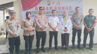 Kapolsek Palakka Hadiri Penyerahan Kunci Bedah Rumah Polwan Polres Bone dalam Rangka Hari Jadi Polwan ke-77