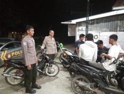 Patroli Biru Polsek Barebbo Jaga Situasi Kamtibmas Aman dan Kondusif