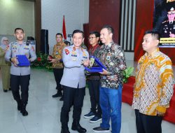 Kapolda Sulsel Buka Pembekalan dan Pelatihan Keterampilan Bagi Pegawai Negeri pada Polri Menjelang Pensiun