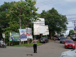 Polantas Bone Pengaturan Lalu Lintas Sore, Jaga Kamseltibcar Lantas di Jalur Padat