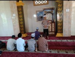 Tidak Hanya Jaga Keamanan, Polisi Juga Motivasi Warga untuk Memakmurkan Masjid