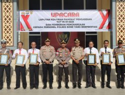 Kapolres Bone Pimpin Upacara, AKBP Muhammad Tawil Naik Pangkat Pengabdian dan Sejumlah Personel Raih Penghargaan