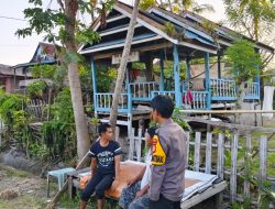 Harkamtibmas, Bhabinkamtibmas Laksanakan Giat Siskamling di Wilayah Binaannya