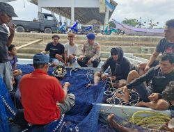 Personel Piket Satpolairud Polres Bone Lakukan Sambang Pesisir di PPI Lonrae, ini yang Disampaikan