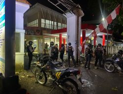Tingkatkan Patroli KRYD di Malam Hari, Tim Patroli Priesisi Samapta Polres Bone Berikan Himbauan Kamtibmas