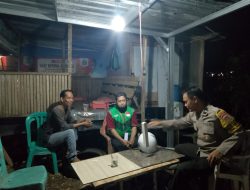 Kuatkan Sinergi dengan Komunitas, Aipda A. Masriadi Gelar Pembinaan Satkamling di Pos SGTB Macege