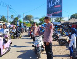 Cegah Kemacetan, Polsek Kahu Laksanakan Pengaturan di Pasar Tradisional di Kelurahan Palattae