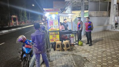 Personel Samapta Polsek Tanete Riattang Gelar Patroli Malam, Ciptakan Situasi Aman dan Kondusif