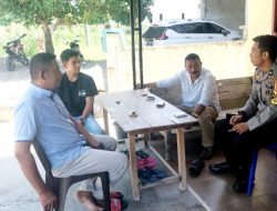 Bhabinkamtibmas Desa Corawali Polsek Barebbo Sambangi Warga, Bahas Situasi Kamtibmas di Wilayah