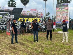 Polisi Ciptakan Rasa Aman di Ajang Balap Ojek Gabah Penutupan Pesta Rakyat Bone 2025
