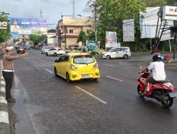 Satlantas Polres Bone Laksanakan Pengaturan Lalu Lintas Sore