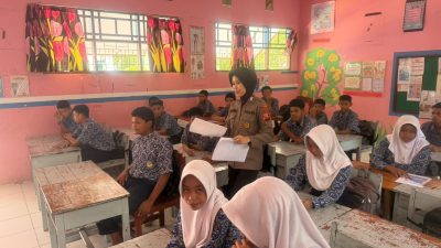 Polsek Awangpone Sosialisasi Penerimaan SMA Kemala Taruna Bhayangkara di Smp Negeri 3 Awangpone