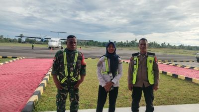 Polsek Awangpone Memantau Keberangkatan ATR FLYJAYA Menuju Balikpapan Pada Minggu Kedua November 2025