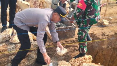 Bersama Unsur Tripika, Kapolsek Palakka Hadiri Peletakan Batu Pertama Pembangunan Koperasi Merah Putih di Desa Melle 