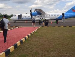 Polsek Awangpone Memantau Pesawat ATR FLYJAYA Menuju Makassar Pada Minggu Keempat November 2025