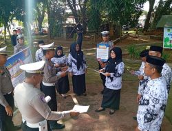 Polantas Menyapa: Satlantas Polres Bone Sosialisasi Tertib Lalu Lintas dan Ops Zebra 2025 Kepada Warga