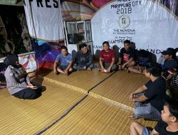 Brigadir Andi Multang Sambangi Pemuda di Pos Ronda, Sampaikan Pesan Kamtibmas