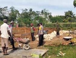 Sinergi TNI–Polri Percepat Pembangunan Desa, Polsek Palakka Aktif Dukung TMMD di Desa Ureng