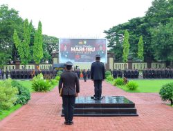 Polda Sulsel Gelar Upacara Pengibaran Bendera Merah Putih Peringati Hari Ibu ke-97 Tahun 2025