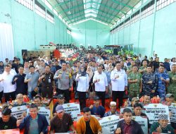 Kapolda Sulsel Hadiri Penyerahan Alat dan Mesin Pertanian di Maros