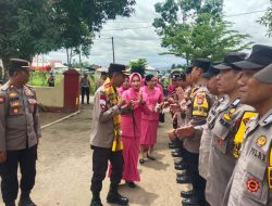 Kapolsek Kahu Polres Bone Terima Kunjungan Kerja Kapolres Bone dan Ketua Bhayangkari Cabang Bone