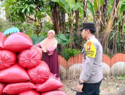 Bhabinkamtibmas Polsek Bontocani Briptu  Farawansyah Gelar Patroli Humanis Sapa Hangat Warga Binaan