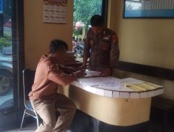 Personel Piket Polsek Tellu Siattinge Berikan Pelayanan, Terima Pengaduan Warga