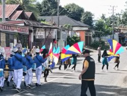 Personel ‎Polsek Lappariaja Kawal Pawai Porseni SMPN 1 Lappariaja
