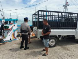 Piket Satpolairud Polres Bone Pantau Situasi Keamanan Areal Pelabuhan Rakyat Bajoe