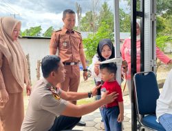 ‎Wujud Kepedulian Polri Terhadap Kesehatan Masyarakat, Kapolsek Palakka Sambangi Posyandu