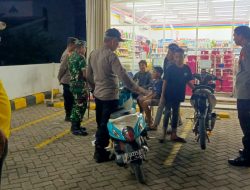 Pastikan Situasi Kamtibmas Tetap Kondusif, Polsek Kahu dan Koramil Kahu Laksanakan Patroli Bersama