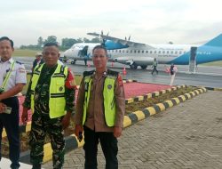 Dalam Rangka Operasi Lilin 2025 Polsek Awangpone Lakukan Pengamanan Bandara Arung Palakka