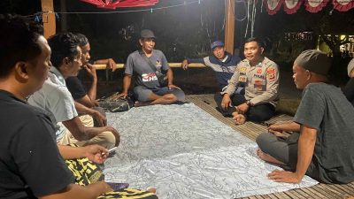 Patroli Rutin Polsek Tellu Siattinge, Cegah Aksi Kejahatan dan Berdialog bersama Warga