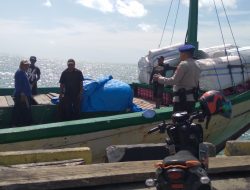 Cegah Terjadinya Kecelakaan Laut,  Satpolairud Polres Bone Tingkatkan Kegiatan Sambang