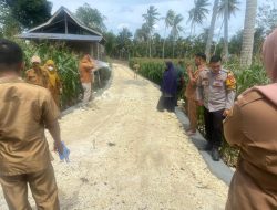 Brigpol Maman Suryaman Hadiri dan Kawal Kegiatan Monev Dana Desa di Desa Padaidi