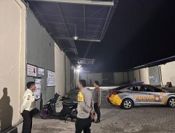 ‎Demi Terjaganya Kamtibmas yang Kondusif, Personel Polsek Palakka Laksanakan Patroli Biru