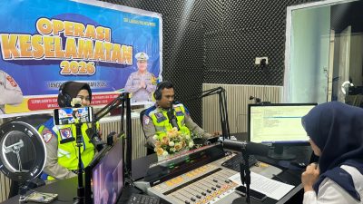 Sosialisasi Ops Keselamatan Lewat Radio, Satlantas Polres Bone Edukasi Masyarakat Tertib Berlalulintas