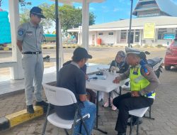 Ops Keselamatan, Satlantas Polres Bone – Jasa Raharja Periksa Kesehatan Pengemudi